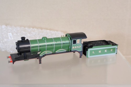 HORNBY R2156A BODY & TENDER für LNER 4-6-0 CLASS B12/3 LOK 8537 OVP | Zustand: New