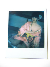 z) N. ARAKI: POLAROID ORIGINALE "DONNE" AUTOGRAFATA CON CERTIFICATO RARA!