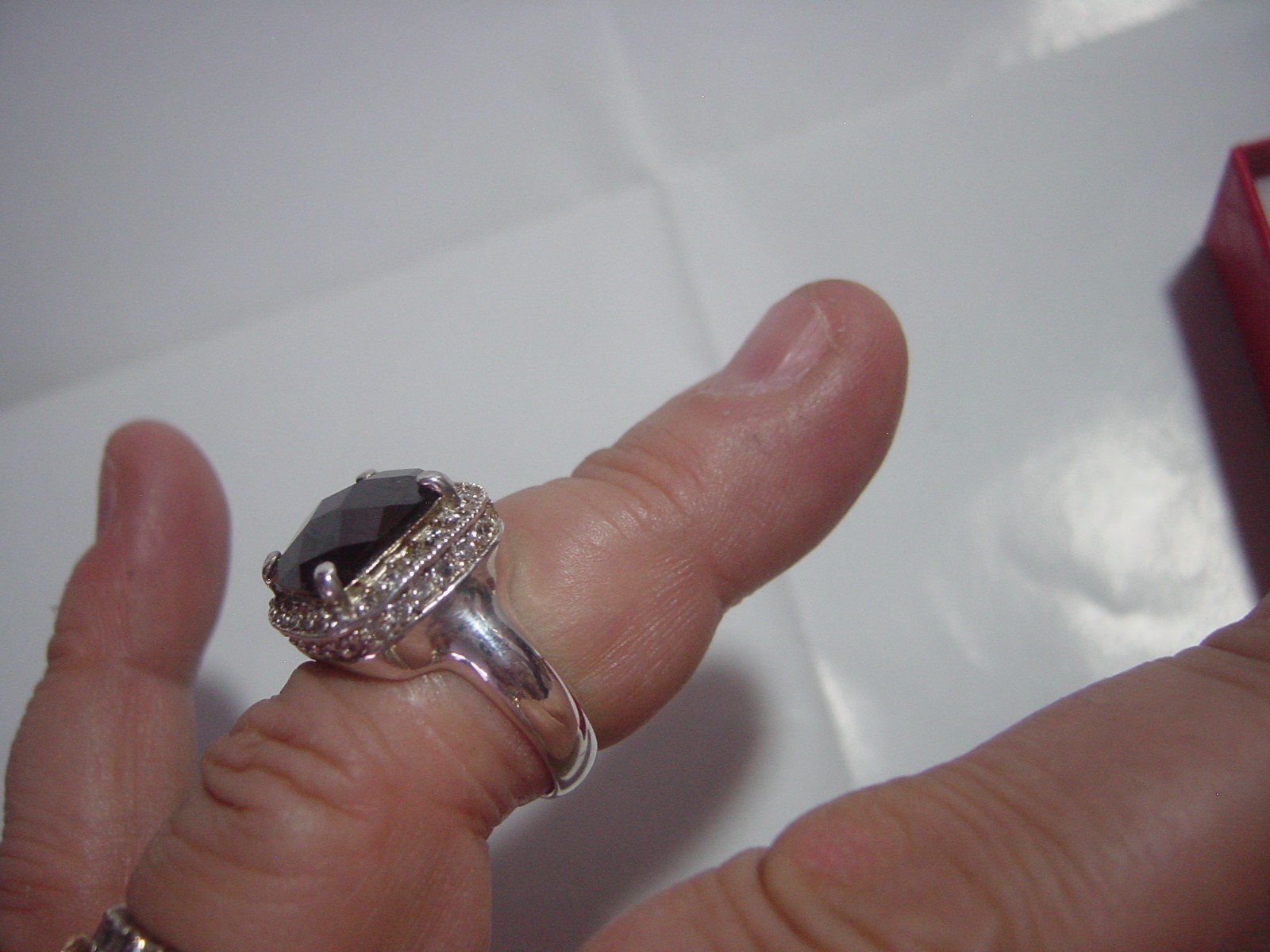 VINTAGE SOLID THICK SILVER RING-SPARKLING BLACK &… - image 5