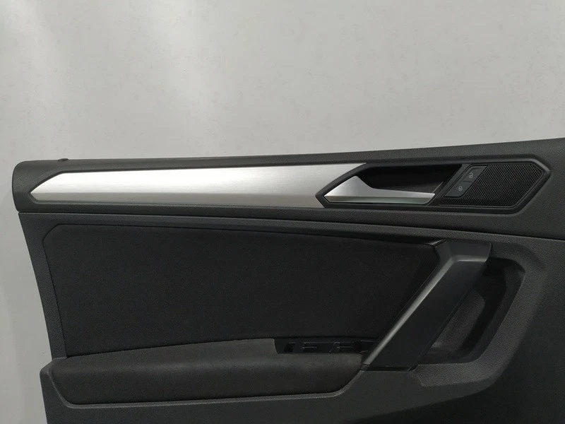 5NB867011S protection porte avant gauche pour VOLKSWAGEN TIGUAN ADVANCE 522820 - Photo 3/4