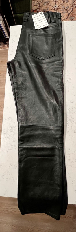 KHAITE Women’s Black Leather Pants Solid Flat Front Zip/Button Pockets