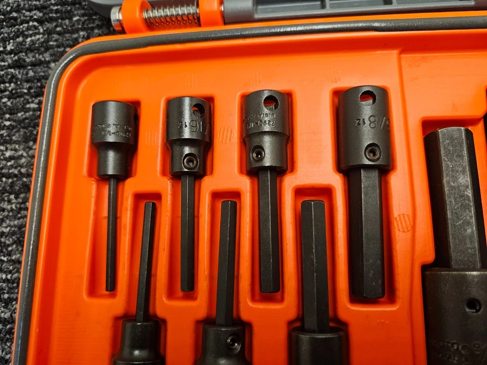 Proto J52110HIM 3/8 & 1/2 Drive 10 Piece SAE Hex Bit Socket 1/8" - 5/8" Black - Image 2 of 4