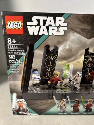 LEGO Star Wars: Ashoka Tano's Duel On Peridea (75385) Sealed 382