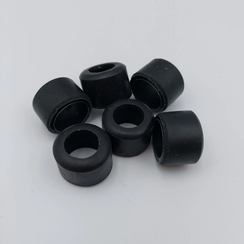 Polistil slot car F1 Can Am Evolution gomme contatti striscianti ricambi 1:32 - Immagine 2 di 3