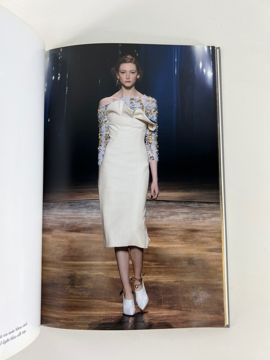 DIOR COUTURE SPRING SUMMER 2016 RUNWAY SHOW LOOKBOOK CATALOG BOOK