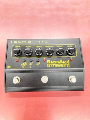Tech21 SansAmp programmierbares Bass-Treiber-Effektpedal für Gitarre einsatzb...