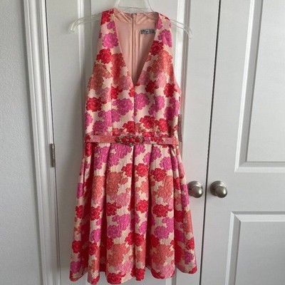 NWT Gorgeous Eliza J floral dress