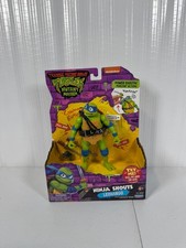 TMNT Mutant Mayhem Leonardo Deluxe Ninja Shouts Action Figure