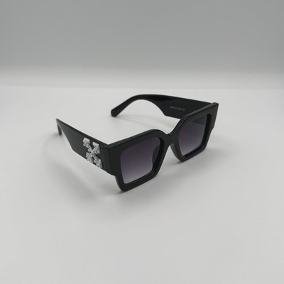 Off-White Black Square Sunglasses White Arrow Logo 6044 51-20-145 w/ Case