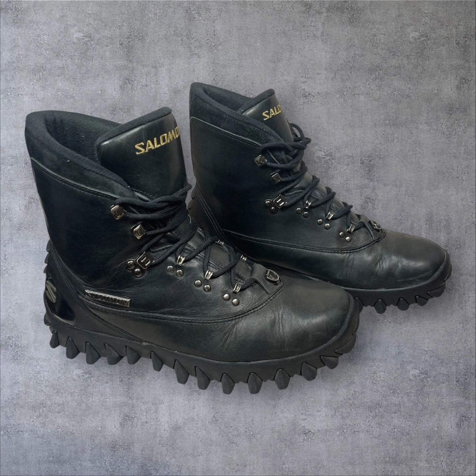Salomon Contagrip Vintage Hiking Snow Boots Mens 10 90s Black Leather Outdoors
Opens in a new window