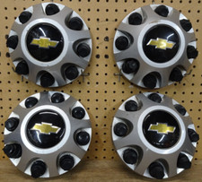 Oem Used Set 2011-2023 Chevrolet Silverado 2500 3500 Silver Center Cap 9597819