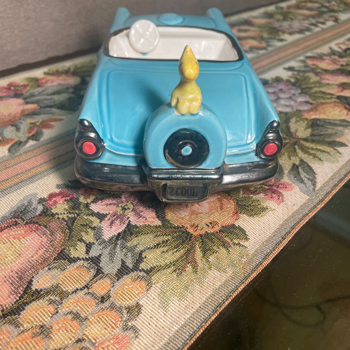 Peanuts Snoopy Woodstock Thunderbird Vintage Car Music Box