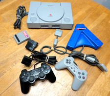 Sony PlayStation 1 PS1 Console Bundle + 2 Con...