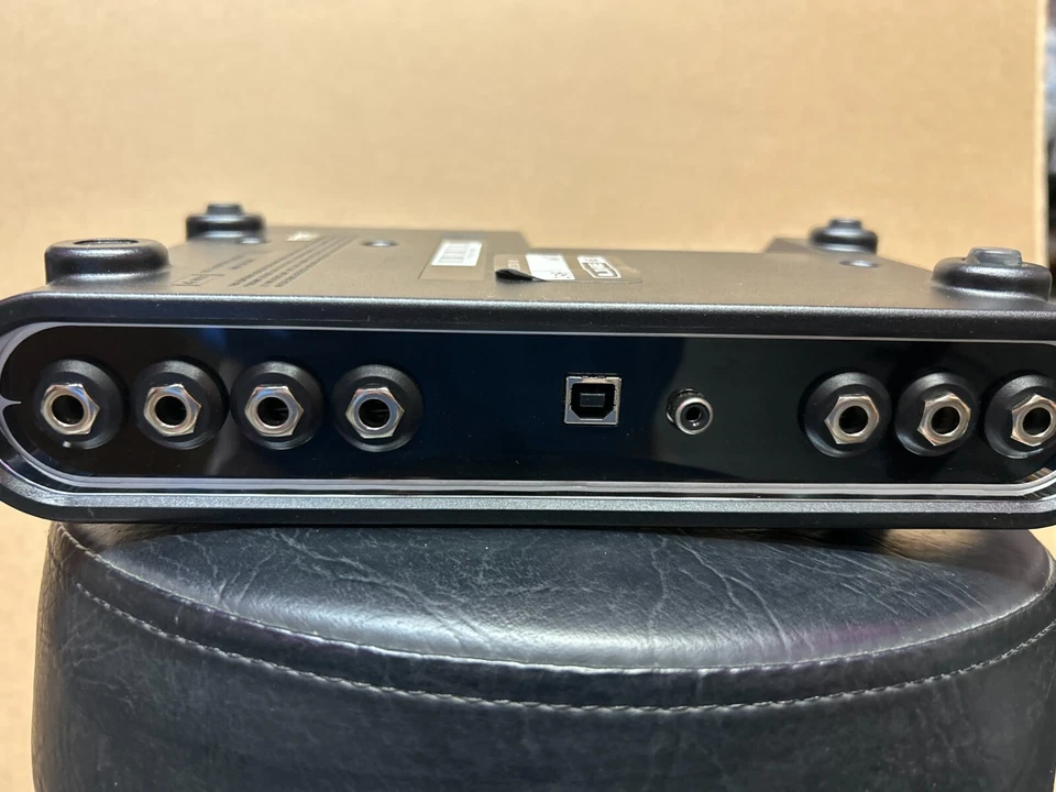 POD Studio UX2 (With DVD's) - Image 3 of 4