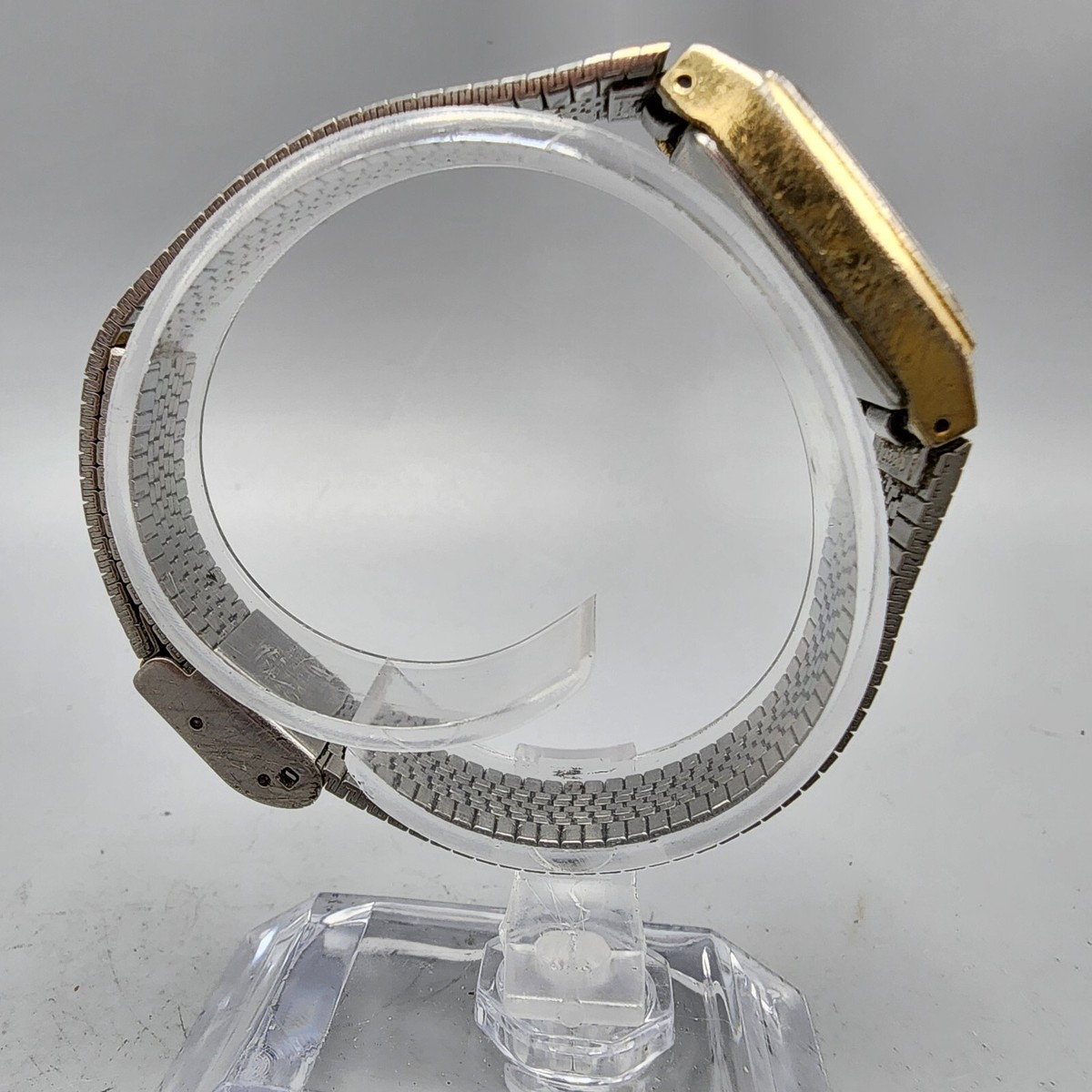 VTG Seiko Watch Women 20mm Gold Dial Gold Tone 8Y21-5000 VTG Seiko Watch Women 20mm Gold Dial Gold Tone 8Y21-5000