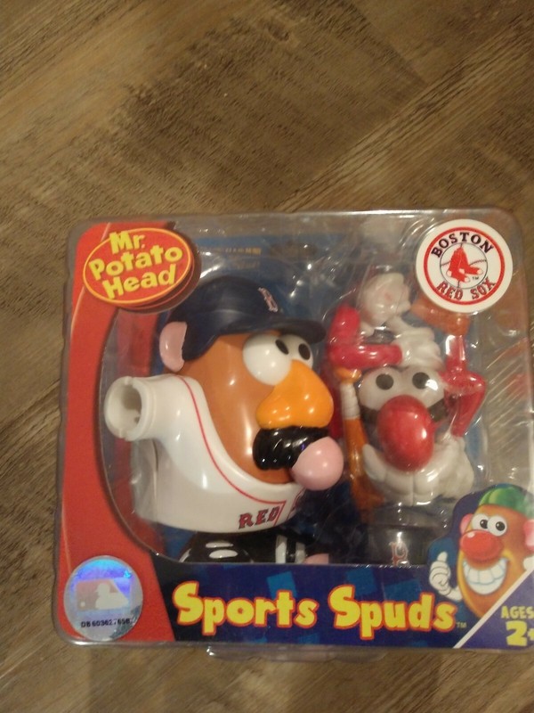 BRAND NEW! COLLECTOR MLB RED SOX MR. POTATO HEAD SPORTS SPUDS!