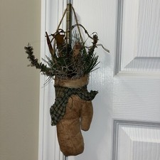 RARE Handmade Primitive Folk Art Moses Allen Collectible Mitten with Snowman