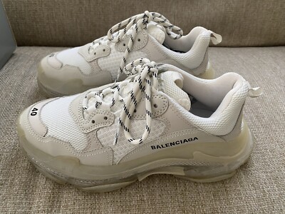 バレンシアガ　トリプルs　サイズ40 中古・古着通販】BALENCIAGA (バレンシアガ) TRIPLE S スニーカー