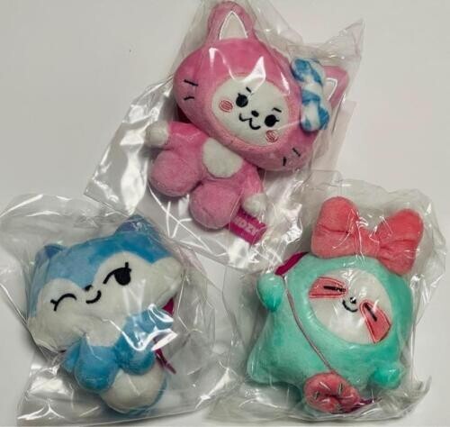 ITZY WDZY LYA LIA CHUNG-EE CABBIT YUNA Bag Charm Keychain