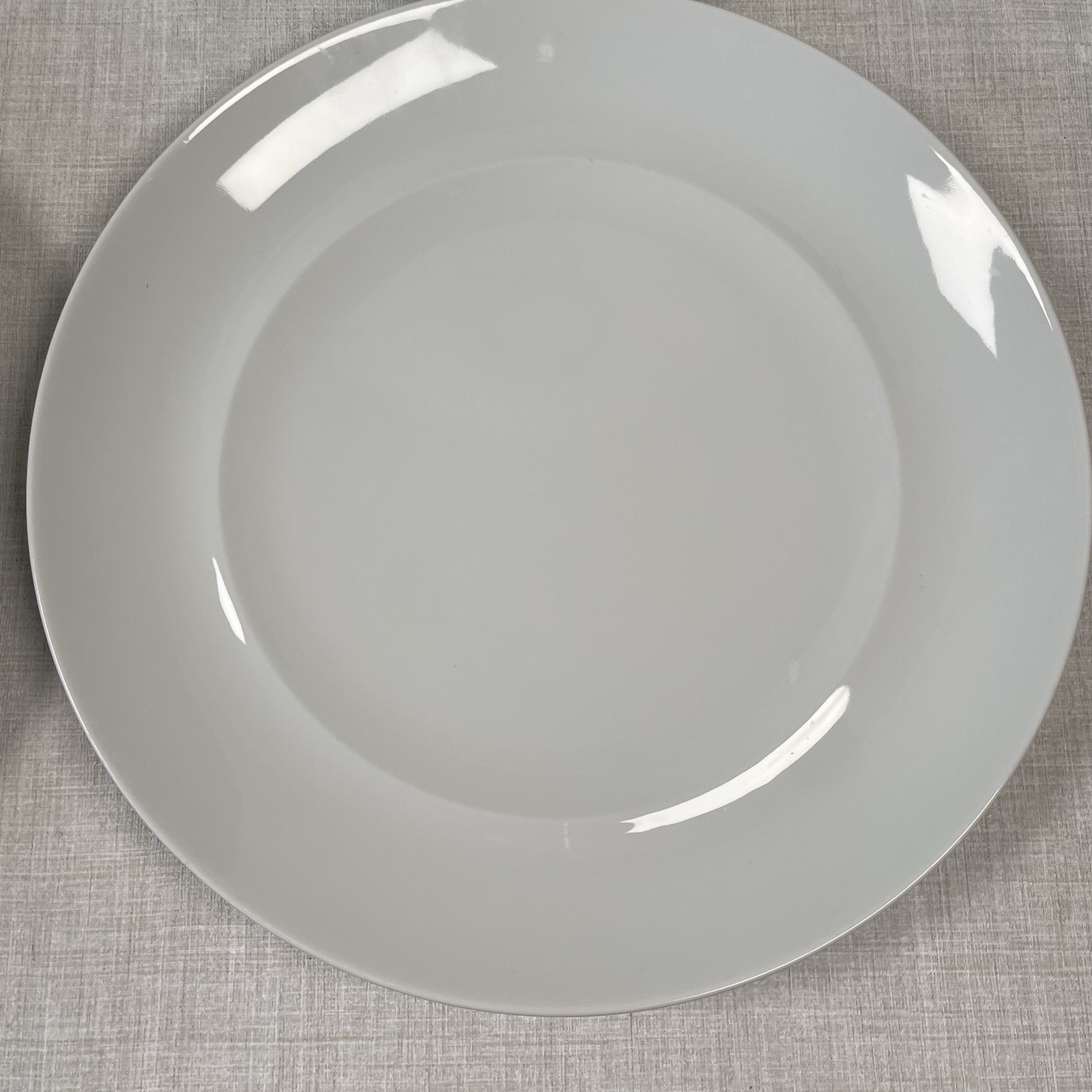 Oporto White overandback Dinner Plates Set Of 3