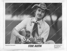 o43566 1970's orig photo musician bluegrass folk singer Steve Austin orp-43566