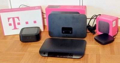 Router  Speedport Smart 4'' mit Modem, Media Receiver 401 und  Magenta TV Box