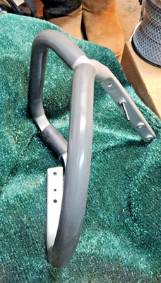 No.4011 ハンドベル HUSQVARNA GENUINE OEM 579504001 CHAINSAW HANDLE BAR 572XP & 572XPG
