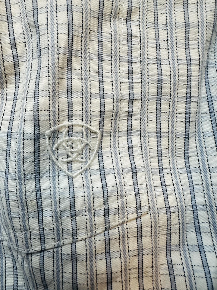 Camisa Ariat Pro Series Para Hombre Mediana Blanca Azul A Cuadros Abotonada Occidental Informal Foto 3 de 4