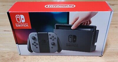 Nintendo Switch V1 (box and plastic included), Video Gaming, Video