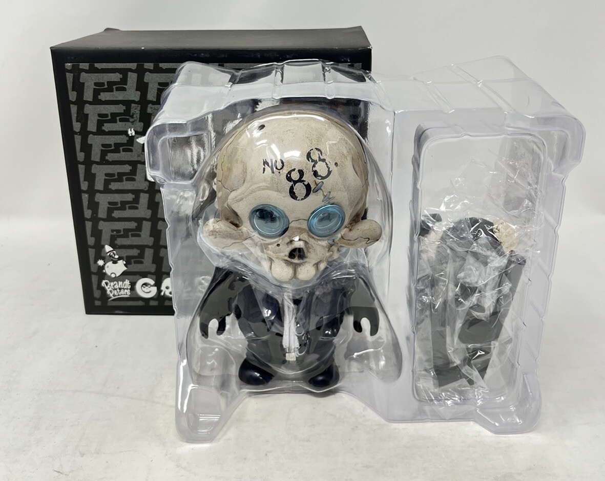 PLAYGE TROUBLE BOYS SQUADT 88 FLY SDCC ART TOY Vinyl BRANDT PETERS 