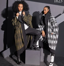 CRAZY H4 white &  black textured dip back  coat size L/XL