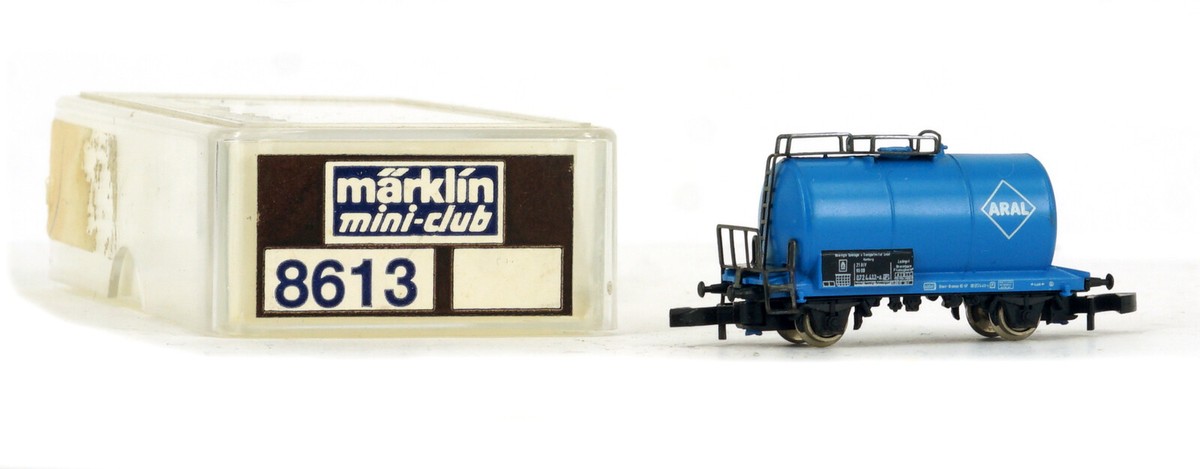 ONE MARKLIN Z Gauge 8613 German Federal Railroad DB