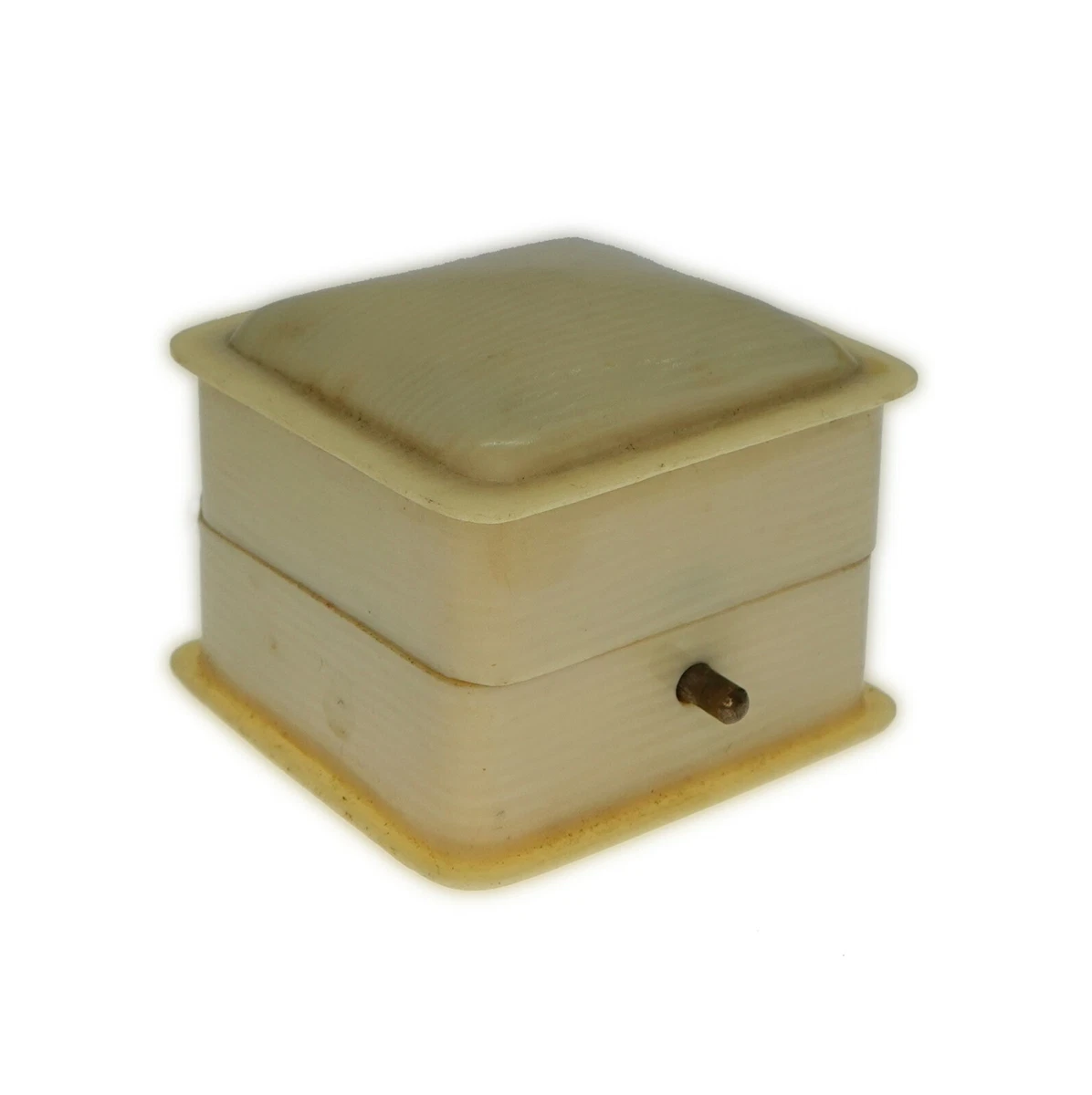 Bakelite ring box deals