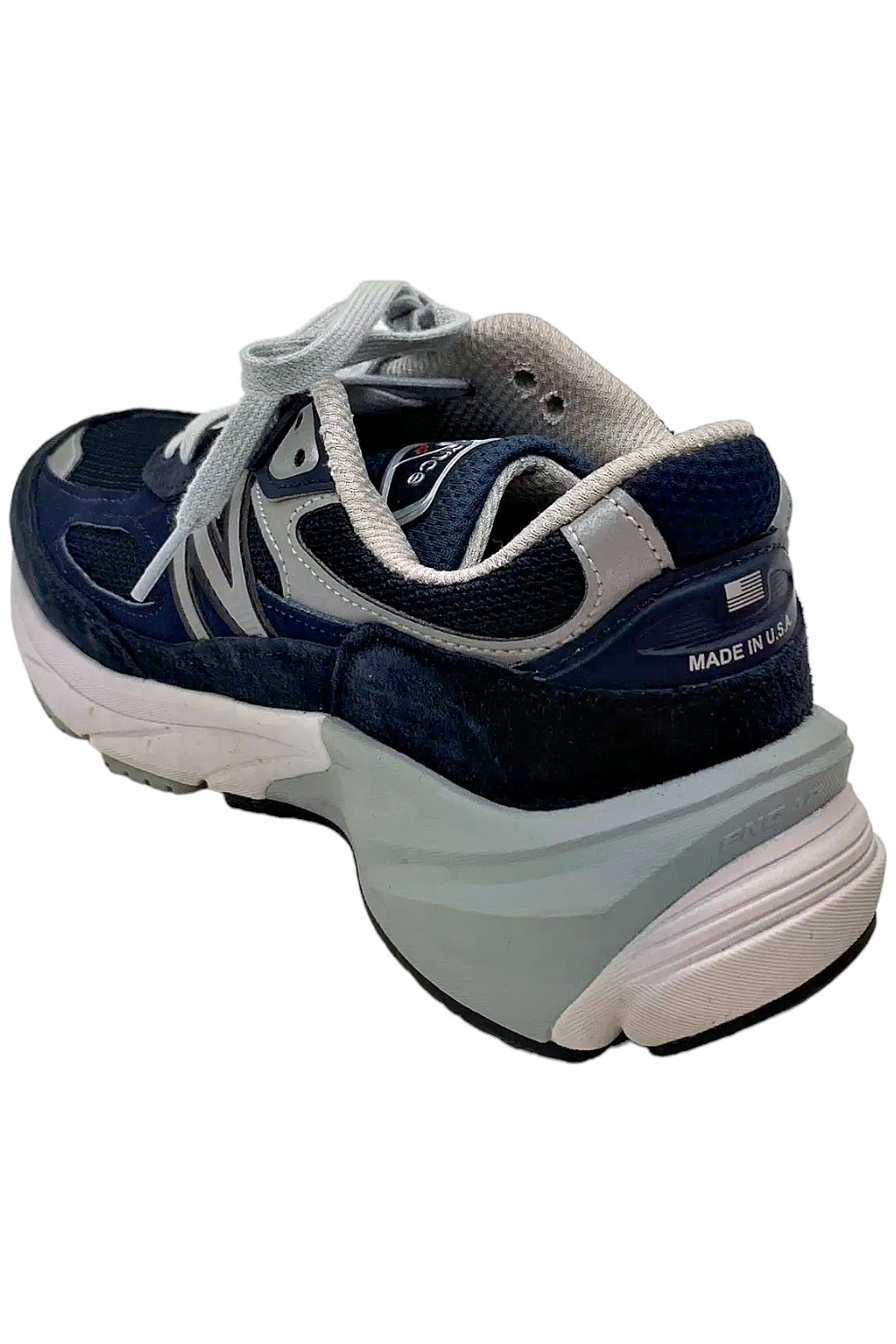 New Balance Women's Athletic Sneakers Made in USA 990v6 Navy/White image 3