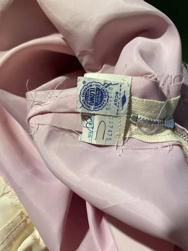 Vintage 60s Fairy Hippy Diva Hi Neck Lace Maxi Dress Empire Prom Gown XXS USA - Image 3 of 4