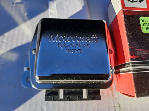 Genuine FORD LINC MERC Voltage Regulator Motorcraft OEM F0PZ10316A GR-540-B - Picture 2 of 4