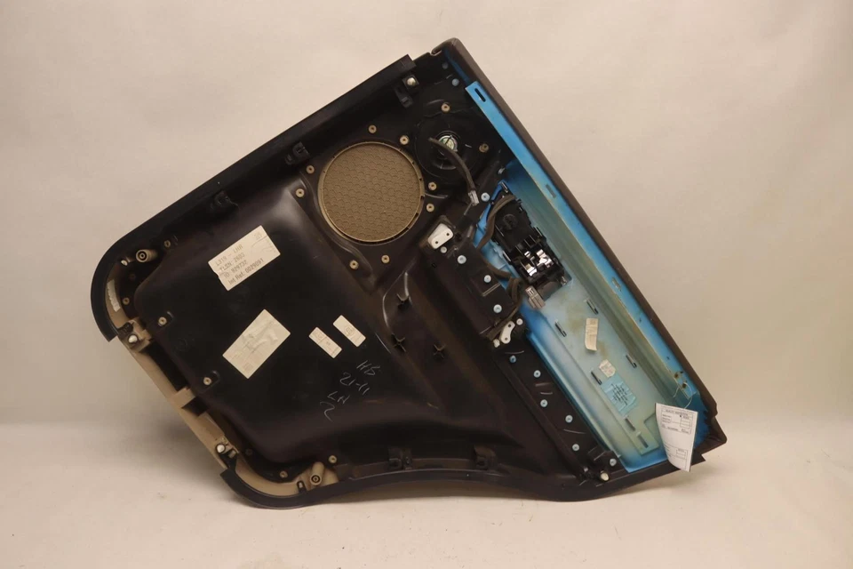 2010-2016 LAND ROVER LR4 REAR RIGHT SIDE DOOR PANEL TRIM COVER OEM - Imagem 2 de 3