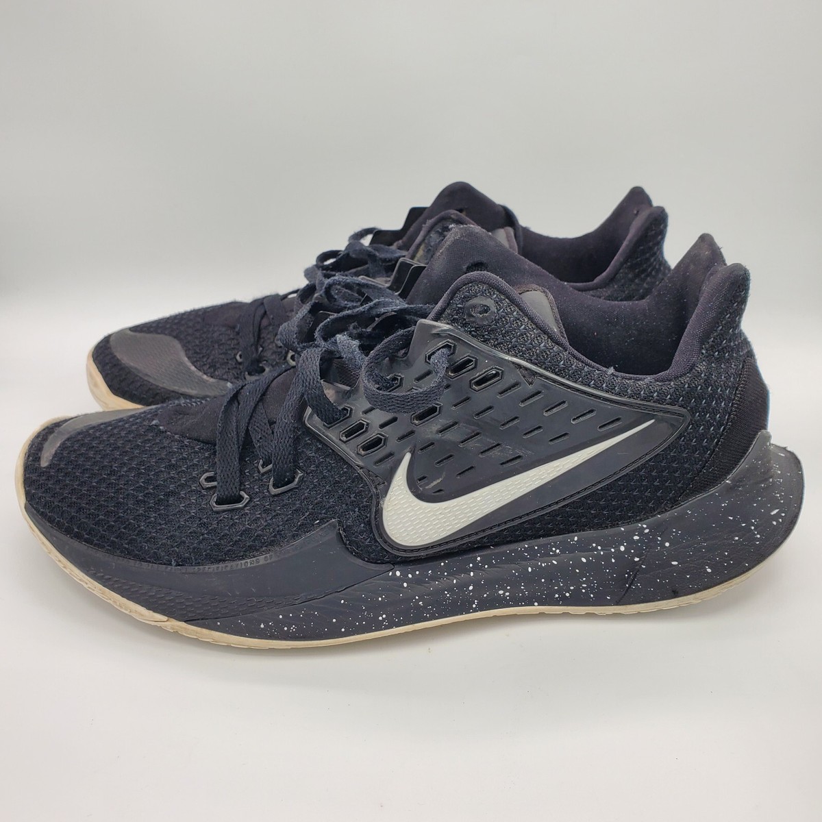 Nike Kyrie Low 2 Black Metallic Silver Sneakers Gym Shoes AV6337