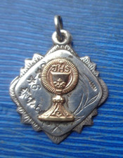Irish Silver Medal Pendant Confirmation Christening Baptism Communion Stg 1980