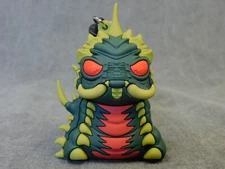 Godzilla Classic NEW * Battra (Larva) Clip * Blind Bag Kaiju Series 4 Key Chain