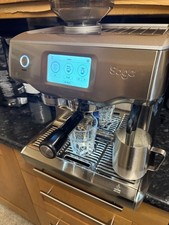 Sage The Oracle Touch Bean-to-Cup - SES990BSS 15 Bar 2400W,Low coffee count