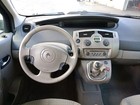 Foto 9 di 10