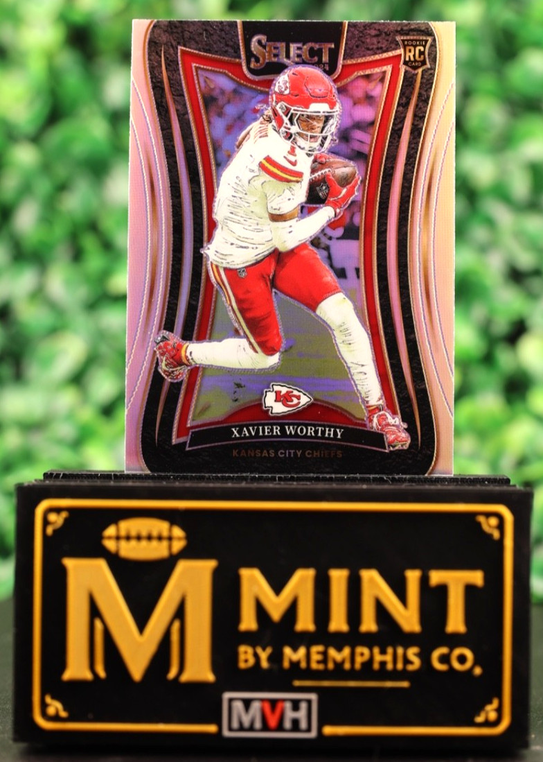 XAVIER WORTHY 2024 PANINI SELECT SILVER PRIZM SUITE LEVEL #385 CHIEFS