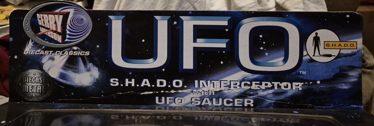 GERRY ANDERSON UFO S.H.A.D.O. INTERCEPTOR WITH UFO SAUCER DIECAST