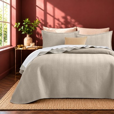 Premium Reversible Quilt Bedspread Lightweight All Season Coverlet for Bedroom