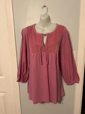 NWT Style&co Pink Rain Keyhole Tied Top/Blouse with 3/4 Sleeve      Plus Size 3X