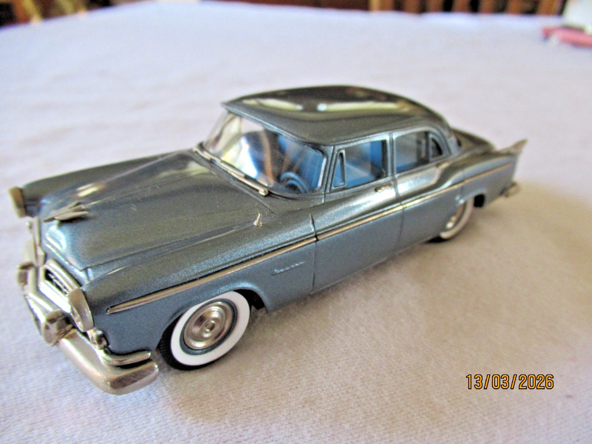 LB011 BROOKLIN MODELS BRK165 Voiture 1/43 Chrysler windsor sedan 1955 bleue