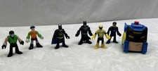 Fisher Price Imaginext DC Super Friends And Vilians Lot Of 8 Batman Robin Joker