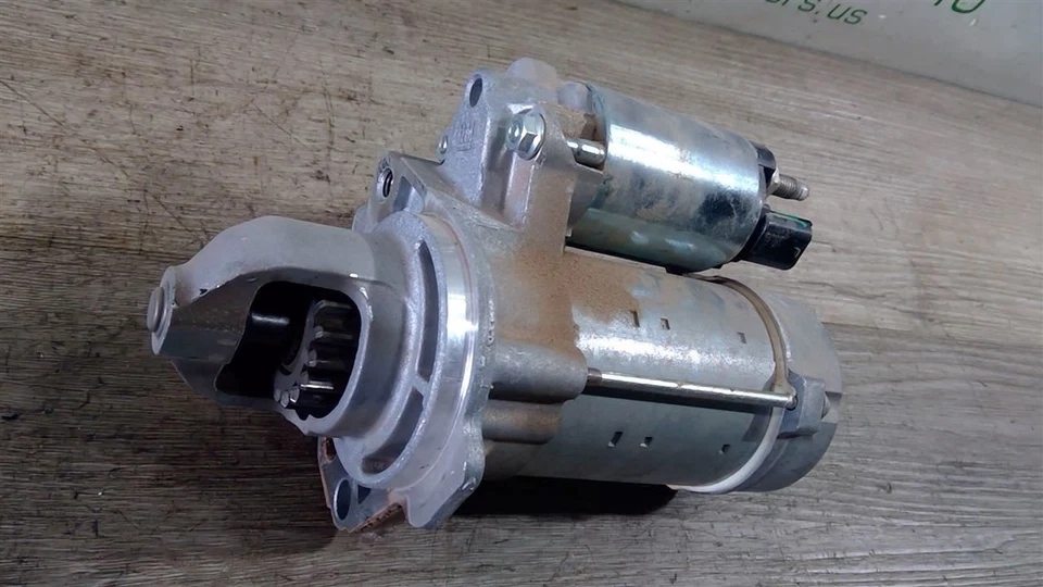 Motor de arranque Buick Enclave 2022-2024 OEM 12667973 Foto 4 de 4