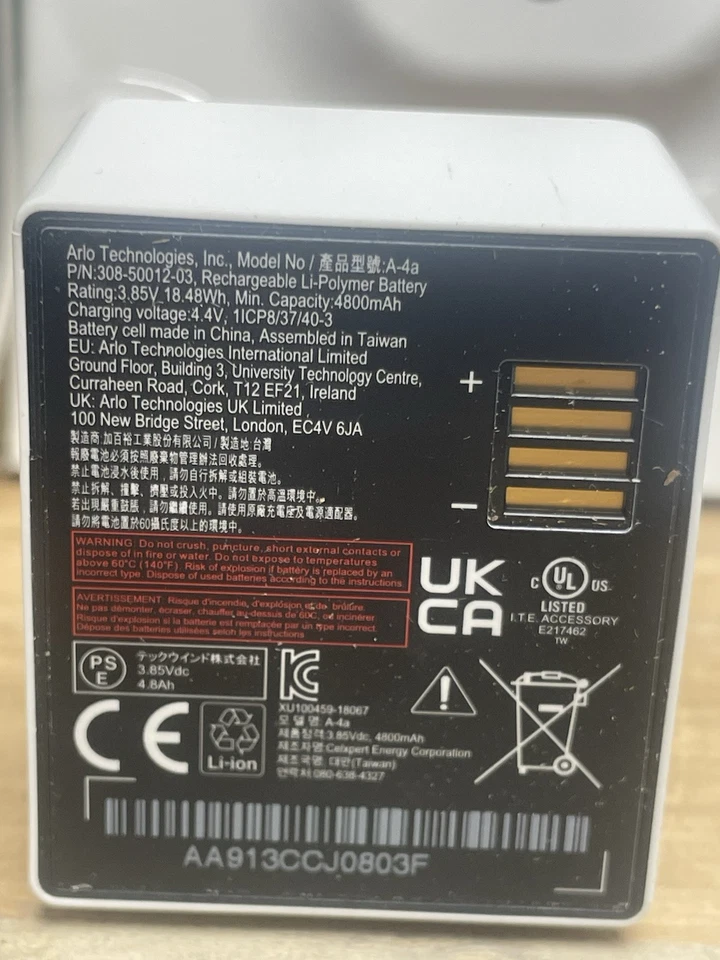 Arlo Pro 4 Outdoor WiFi Surveillance Camera + Wireless Solar Panel - Image 3 of 4